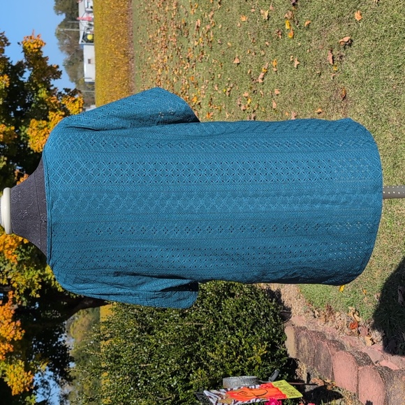 Bloomchic top - Picture 6 of 10